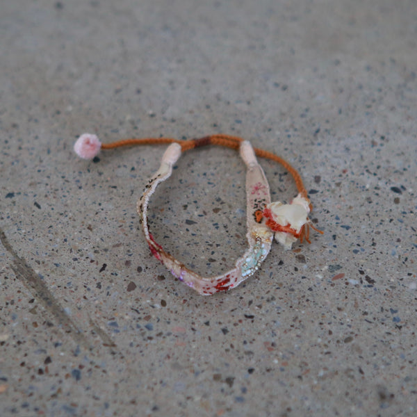 Antomoon Silk Embroidery Bracelet ATM-Antomoon-16-2-1-pastel palette (Antomoon-1-1)